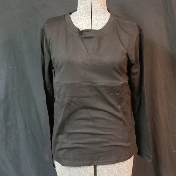 Nursing top - Picture 1 of 3